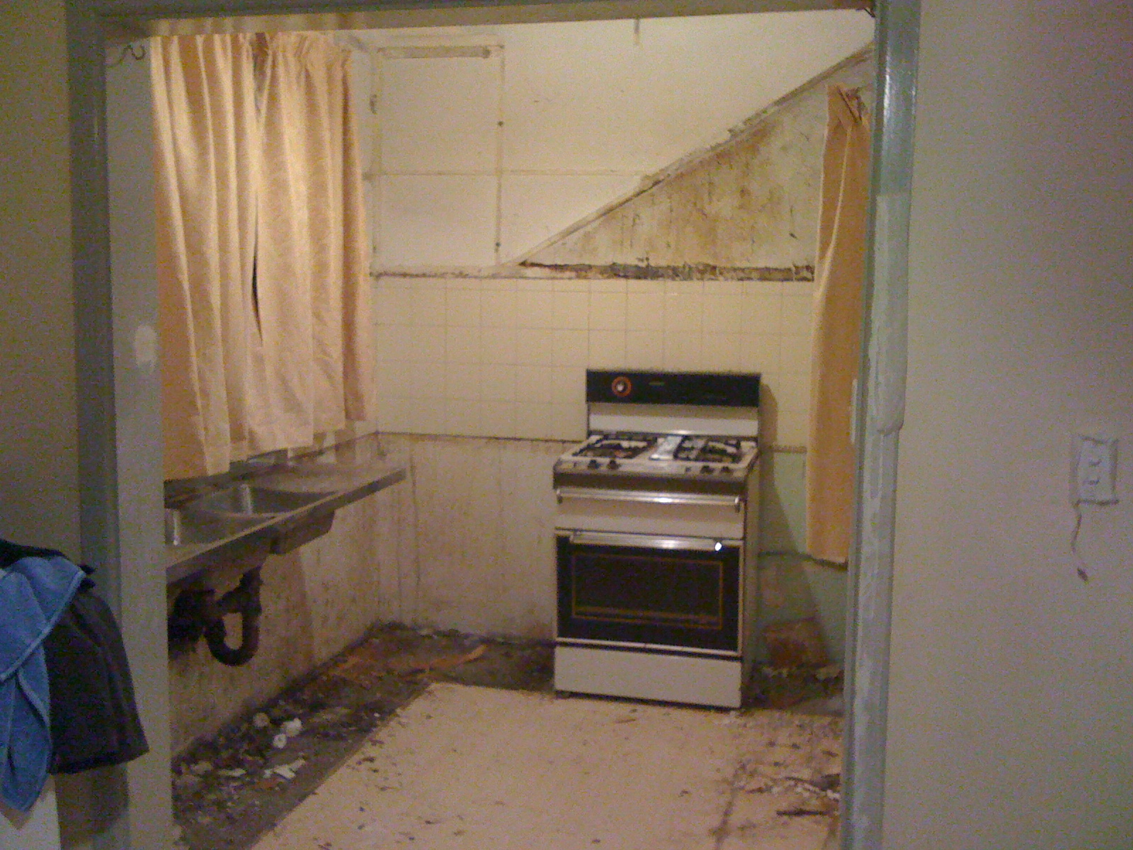 2 Brunswick Kitchen Renovation Before 2 Brunswick Kitchen Renovation Before