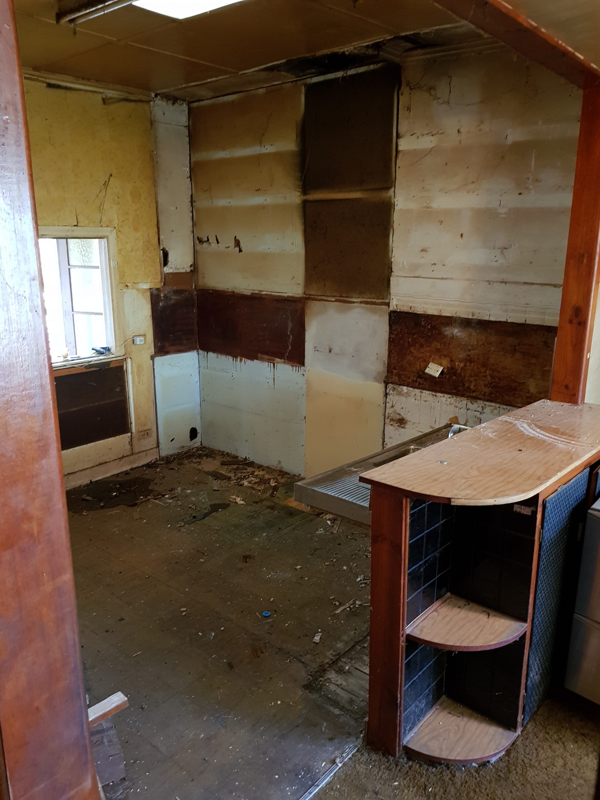 6 Macleod Kitchen Renovation Before 6 Macleod Kitchen Renovation Before